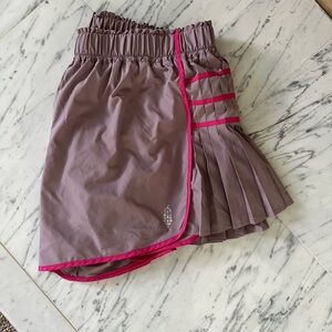 Free people easy tiger active shorts size small